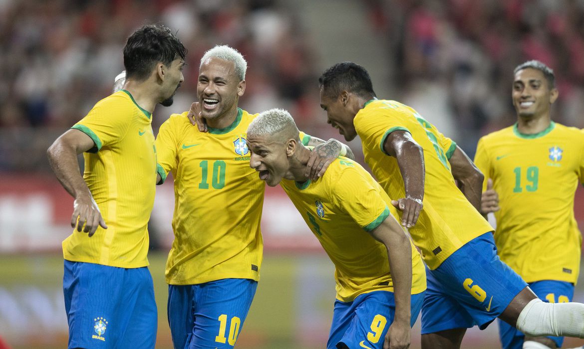 Hoje é dia de jogo do Brasil! A seleção enfrenta a Coréia do Sul às 16h